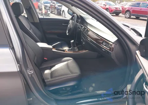 2011 BMW 328I xDrive из США, поврежденный, VIN WBAPK5C58BFT74057